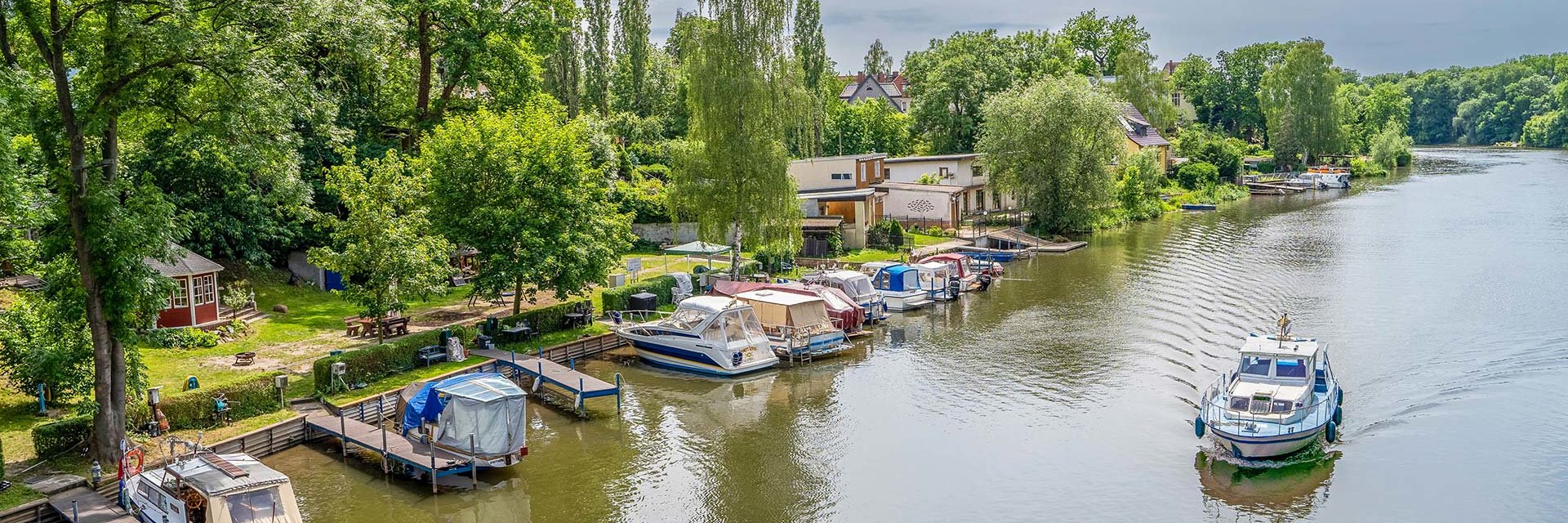 Saale von Rabeninselbrücke aus